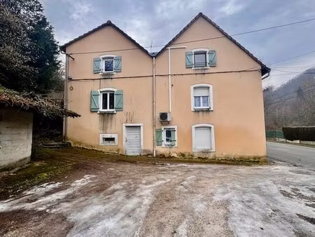 investissement locatif  pas de travaux  immeuble loué  parkings  garages