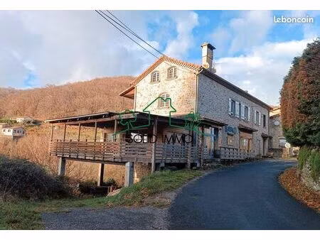propriété 9 pièces 266 m²
