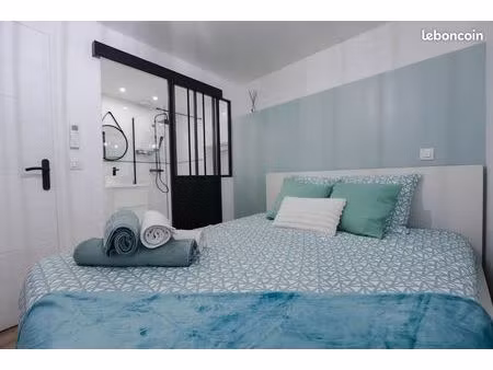 coup de cœur: maison de ville atypique vieux fréjus