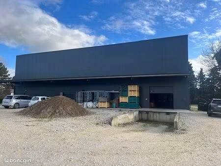 location hangar / entrepot