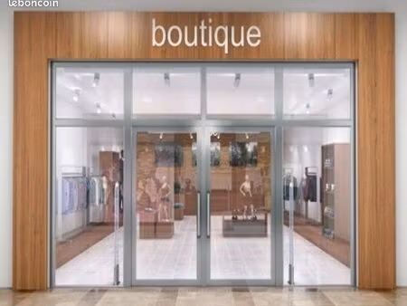 local commercial 900 m²