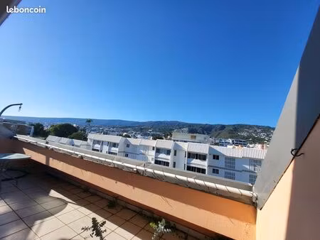 t4 86 m² dernier étage – 2 balcons – 2 parkings – st-jacques