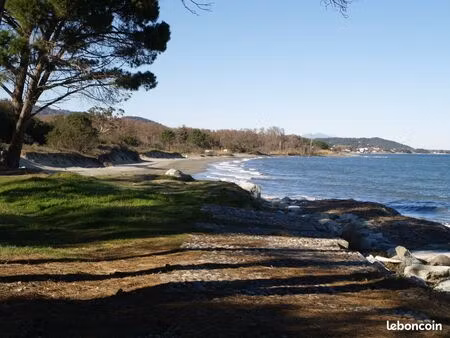 villa corse bord de mer