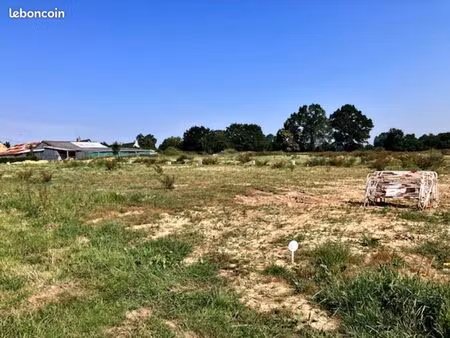 terrain 424 m² gahard