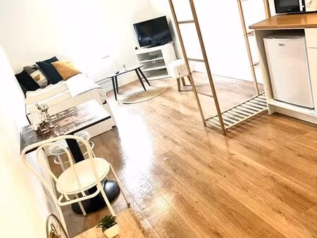 studio meublé 28 m2