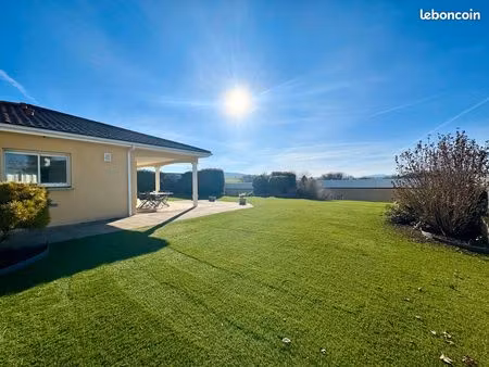 maison de 150 m2  terrain  vue  sous sol complet