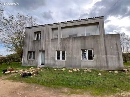 maison 9 pièces 189 m²