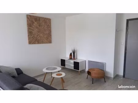 t2 avec place parking