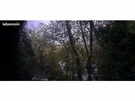 vend parcelle avec etang en charente