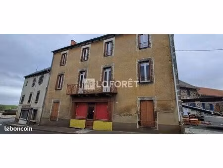 immeuble 12 pièces 270 m²