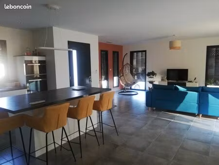 maison - 5 pièces - 117 m² - 26400 grâne