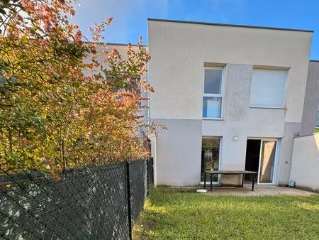 trevoux proche centre maison moderne agréable