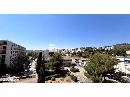 hyeres 2 pieces + cave+ stationnement
