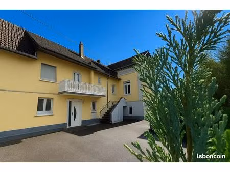 grand duplex f5/t5 de 112 m² avec deux salles de bains à blotzheim