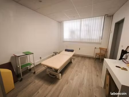 local commercial 252 m²