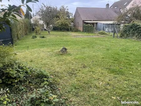 terrain 500 m² sainte-geneviève