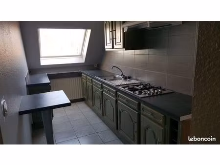 appartement 3 pièces et deux parkings