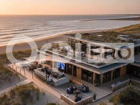 local commercial 1 000 m²