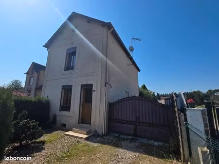 gespunsart - maison individuelle avec jardin  garage et terrasse