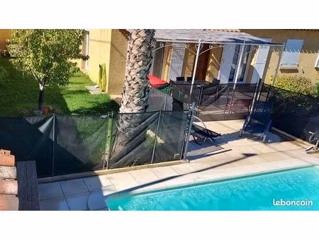 maison 5 pièces – plain-pied – environnement calme  proche centre-ville