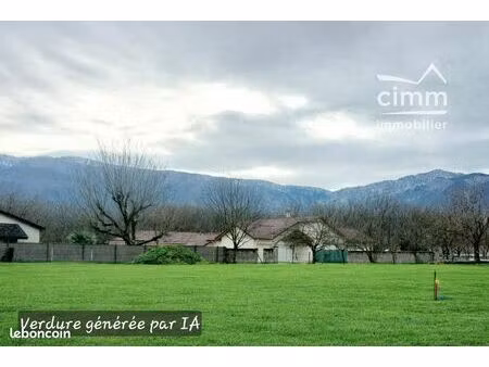 terrain 515 m² l'albenc