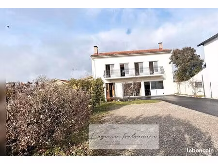 maison 10 pièces 250 m²