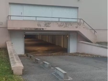 garage box stationnement