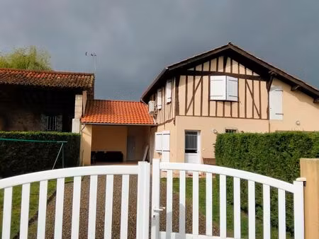 maison a louer a duhort bachen