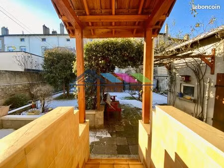 maison 6 pièces 113 m²