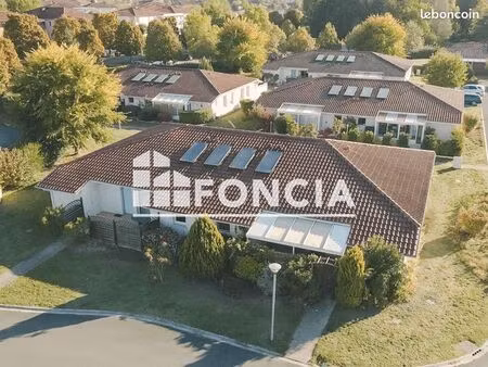 maison de plain-pied dans résidence sécurisée senioriales