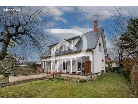 maison 7 pièces 170 m²