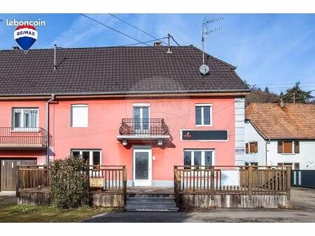 immeuble 10 pièces 245 m²