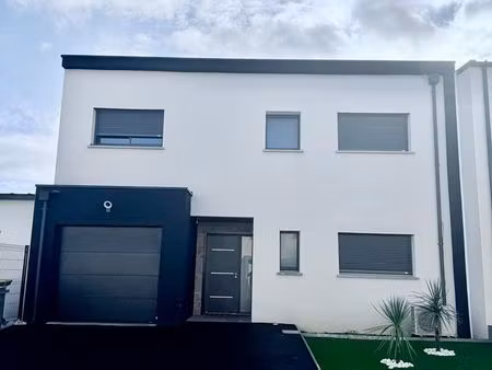 maison recente breal-sous-montfort