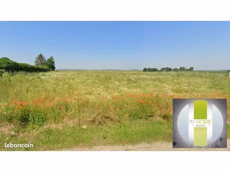 terrain 690 m² tricot