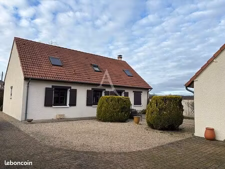 chalet 5 pièces 130 m²