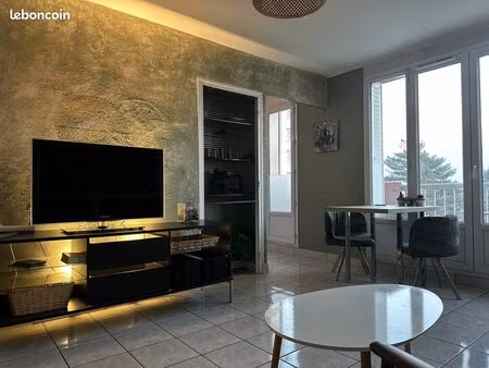 appartement 4 pièces 51 m²