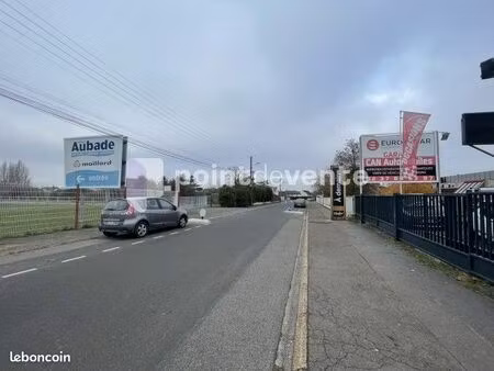 local commercial 760 m²