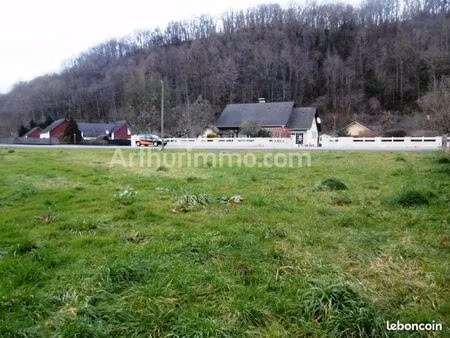 terrain 1160 m² nay