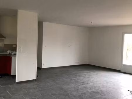 maison récente à louer