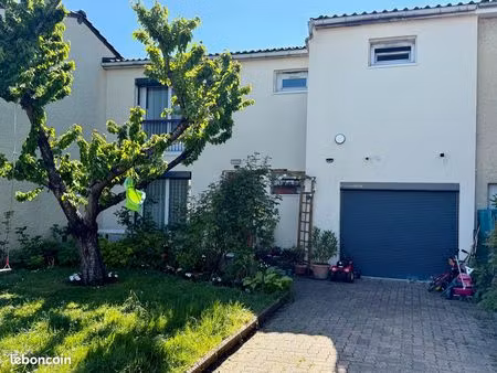 pavillon 6 pièces 112 m²