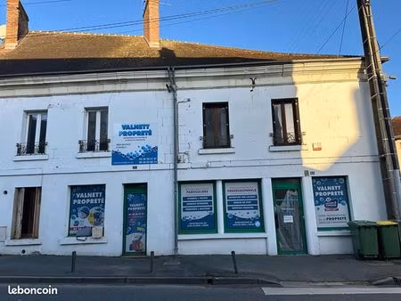 immeuble 8 pièces 180 m²
