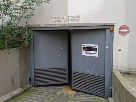 parking sécurisé paris xxe utilitaire van