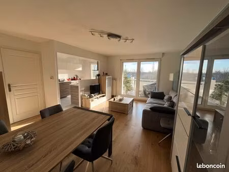 appartement 3 pièces 64 m²