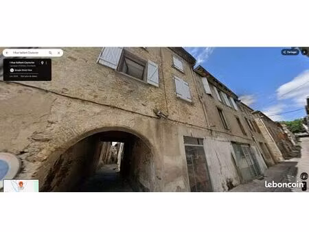 immeuble de 6 appartements + garage + local