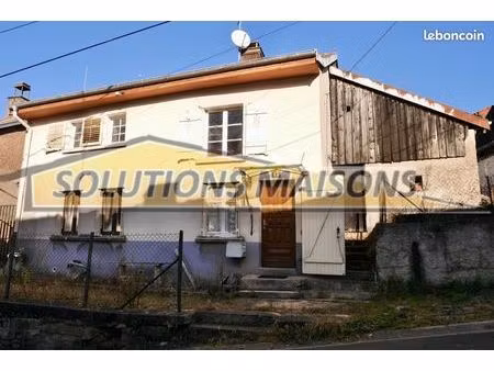 maison de village 5 pièces 90 m²