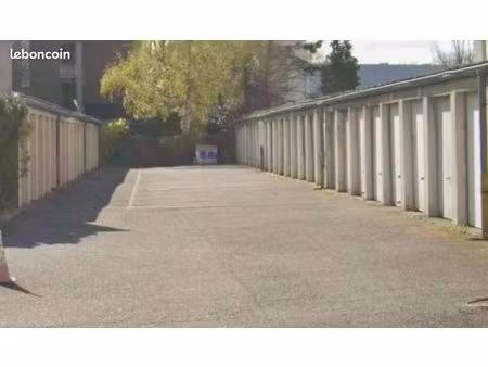 garage fermé rue vauban mulhouse