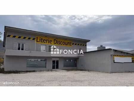 digne  zone st christophe local professionnel