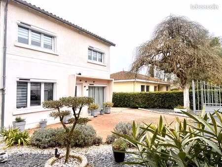 maison 5 pièces 120 m²