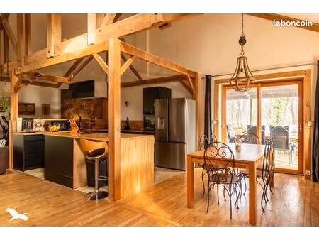 chalet 4 pièces 104 m²