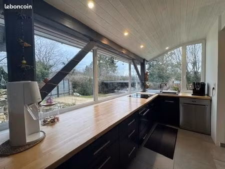 pavillon 4 pièces 94 m²